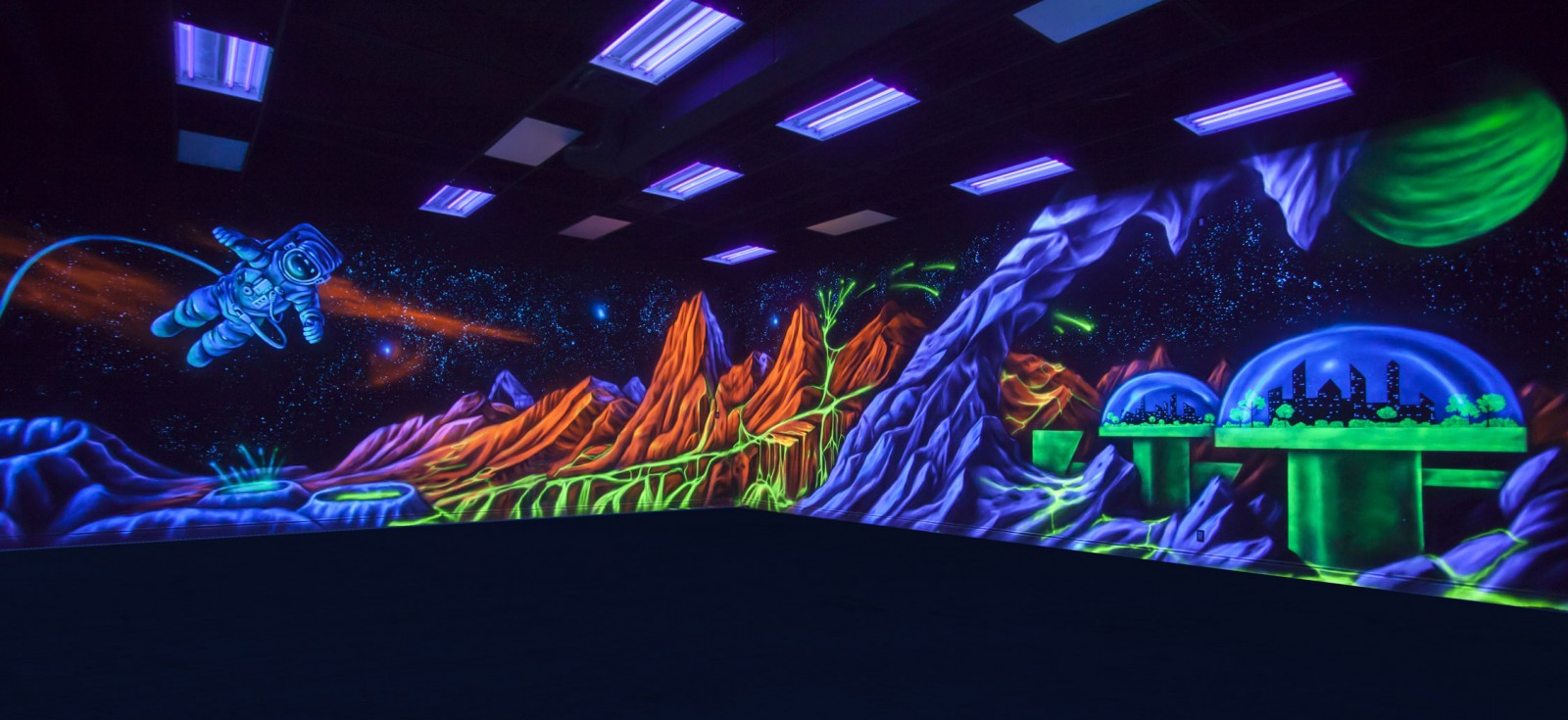 black light laser